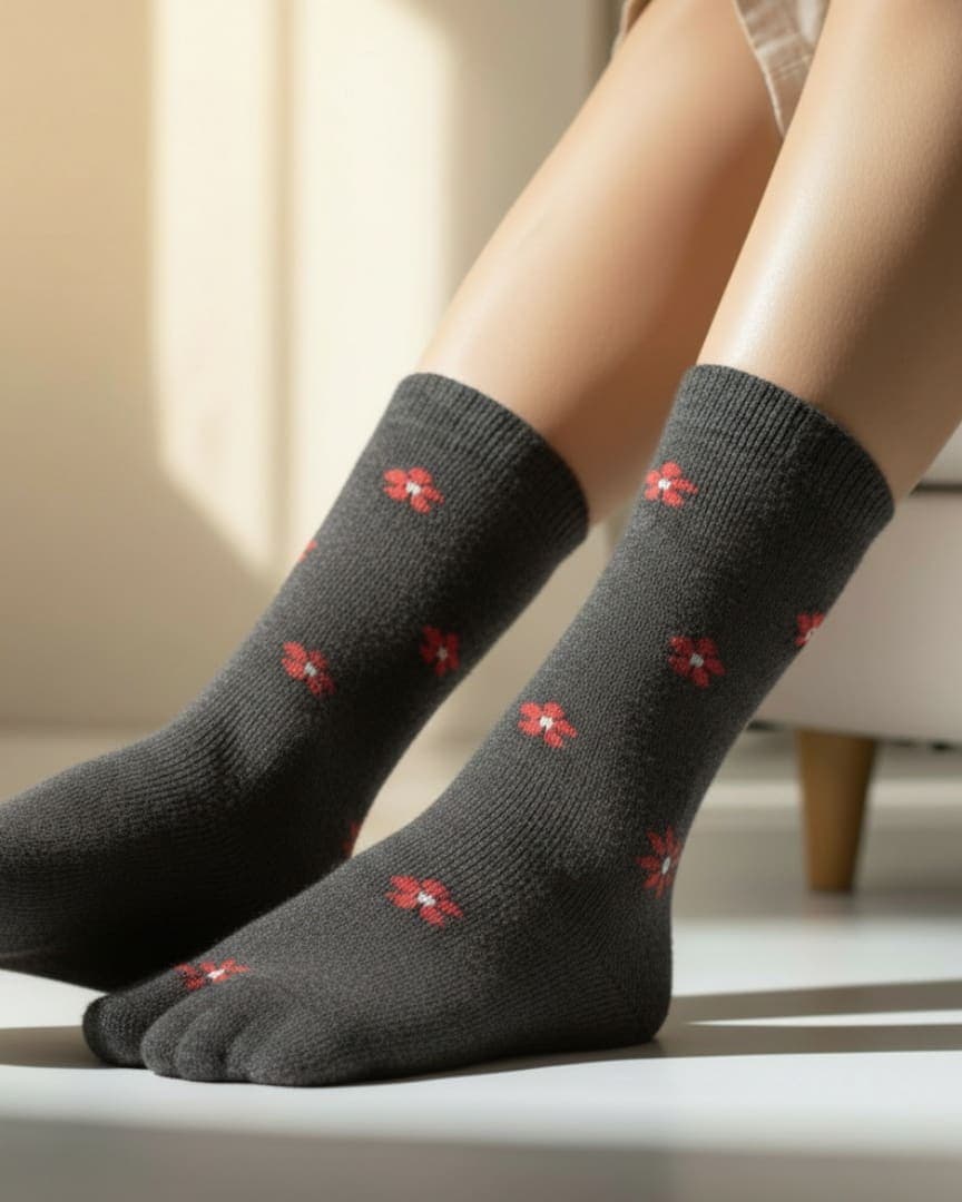 Dark Grey Woolen Thumb Toe Socks with Red Floral Motif | Crew Length